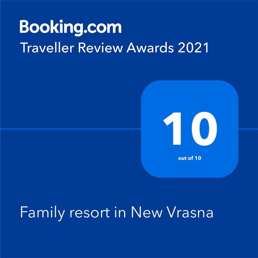 Family Resort In Vrasná Exterior foto